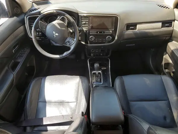 JA4AD3A33KZ051228 2019 MITSUBISHI OUTLANDER - Image 8