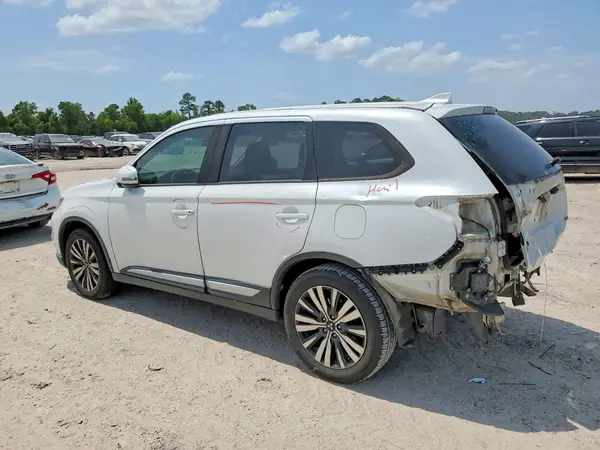 JA4AD3A33KZ056073 2019 MITSUBISHI OUTLANDER - Image 2