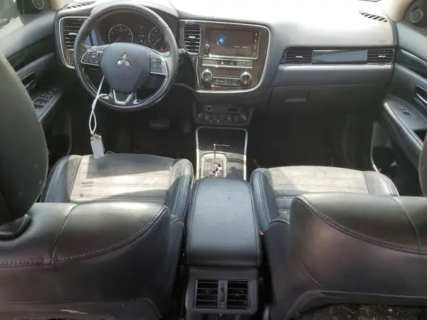 JA4AD3A33KZ056073 2019 MITSUBISHI OUTLANDER - Image 8