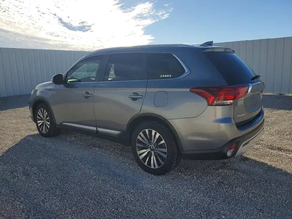 JA4AD3A33LJ001431 2020 MITSUBISHI OUTLANDER - Image 2