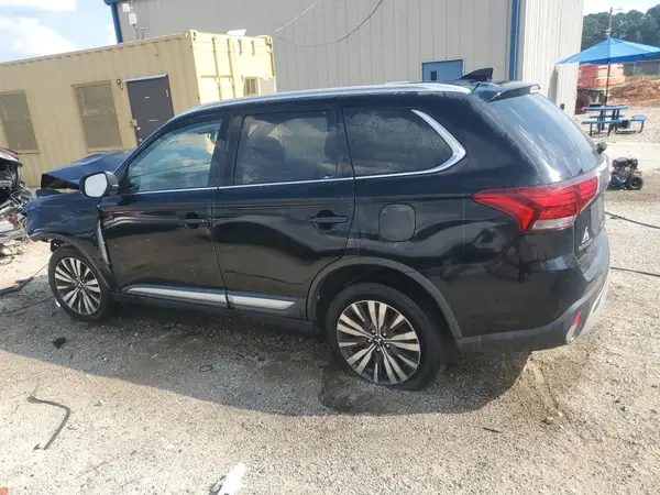 JA4AD3A33LZ004959 2020 MITSUBISHI OUTLANDER - Image 2