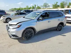JA4AD3A33LZ028825 2020 MITSUBISHI OUTLANDER