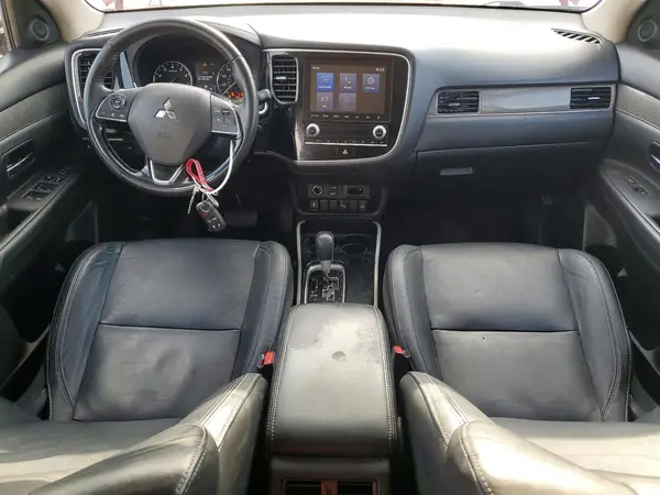 JA4AD3A33LZ029635 2020 MITSUBISHI OUTLANDER - Image 8