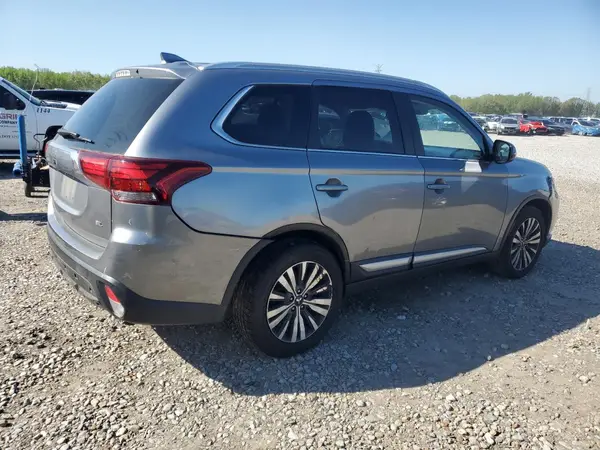 JA4AD3A33LZ030624 2020 MITSUBISHI OUTLANDER - Image 2