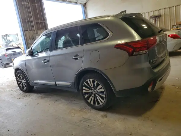 JA4AD3A33LZ033605 2020 MITSUBISHI OUTLANDER - Image 2