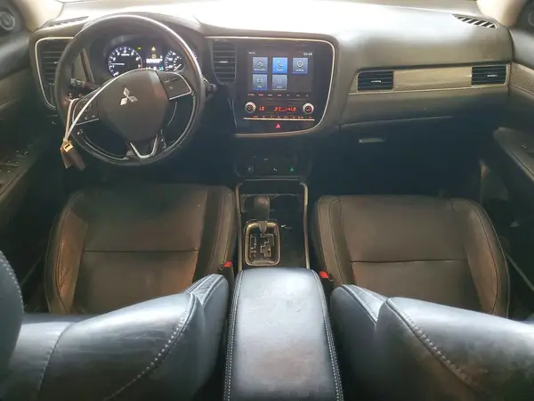 JA4AD3A33LZ033605 2020 MITSUBISHI OUTLANDER - Image 8
