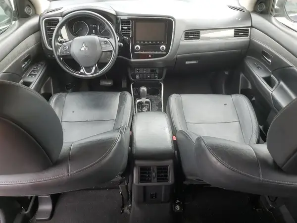 JA4AD3A33LZ035080 2020 MITSUBISHI OUTLANDER - Image 8