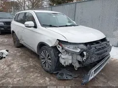 JA4AD3A33LZ042417 2020 MITSUBISHI OUTLANDER