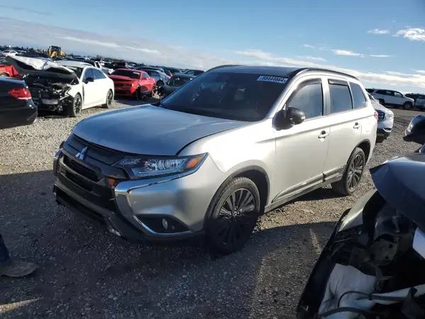JA4AD3A33LZ042899 2020 MITSUBISHI OUTLANDER - Image 1