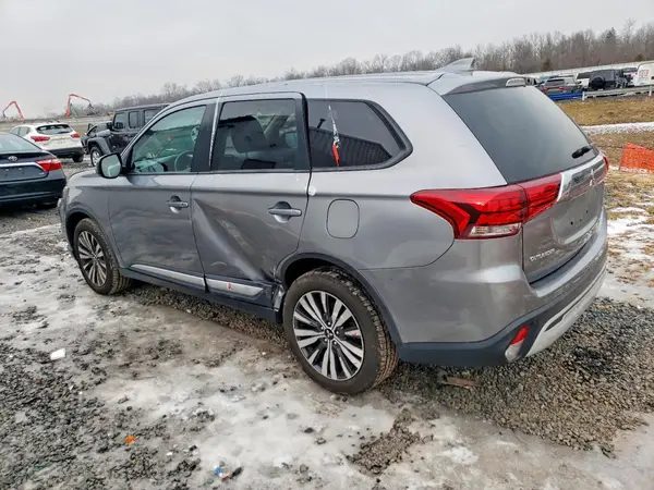 JA4AD3A33LZ043714 2020 MITSUBISHI OUTLANDER - Image 2