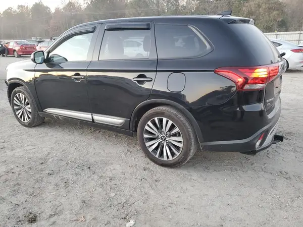 JA4AD3A33LZ045981 2020 MITSUBISHI OUTLANDER - Image 2