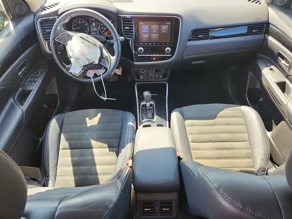 JA4AD3A33LZ048735 2020 MITSUBISHI OUTLANDER - Image 8