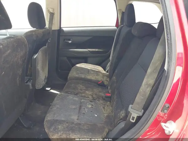 JA4AD3A34GZ003373 2016 MITSUBISHI OUTLANDER - Image 8