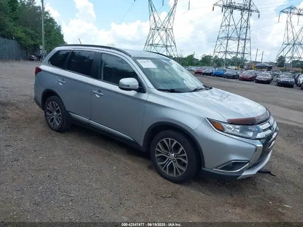 JA4AD3A34GZ005690 2016 MITSUBISHI OUTLANDER - Image 1