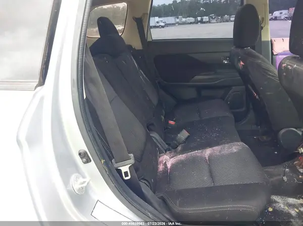 JA4AD3A34GZ014504 2016 MITSUBISHI OUTLANDER - Image 8