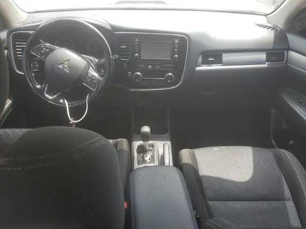 JA4AD3A34GZ016320 2016 MITSUBISHI OUTLANDER - Image 8