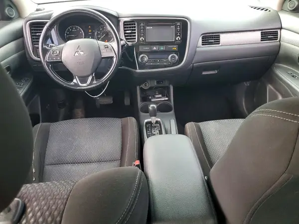 JA4AD3A34GZ020366 2016 MITSUBISHI OUTLANDER - Image 8