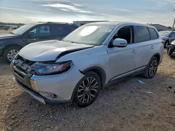 JA4AD3A34GZ040326 2016 MITSUBISHI OUTLANDER - Image 1