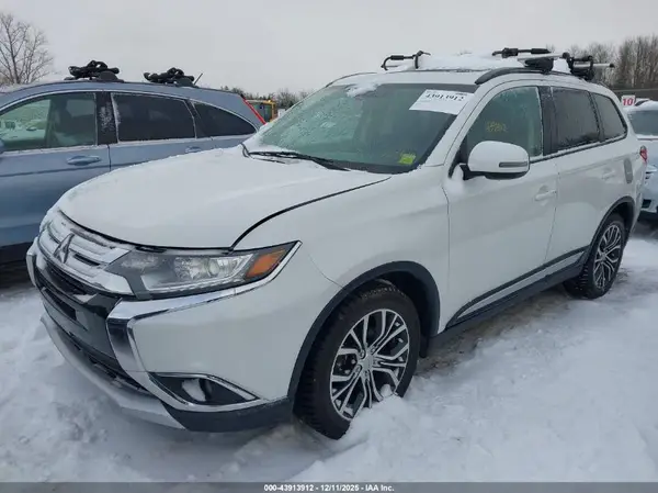 JA4AD3A34GZ042917 2016 MITSUBISHI OUTLANDER - Image 2