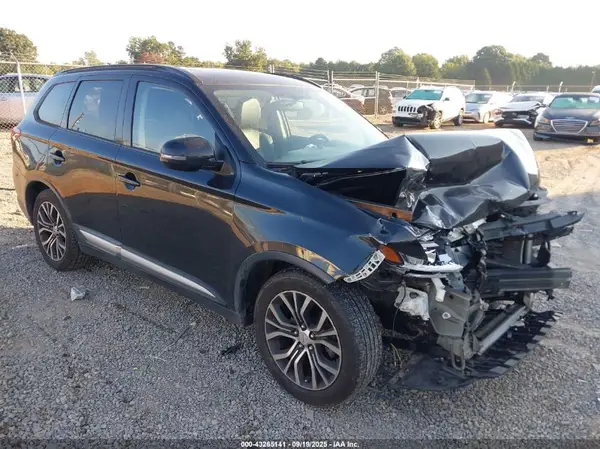 JA4AD3A34GZ043033 2016 MITSUBISHI OUTLANDER - Image 1