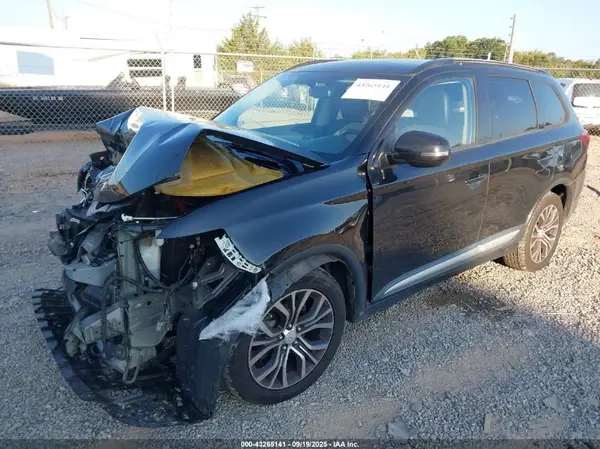 JA4AD3A34GZ043033 2016 MITSUBISHI OUTLANDER - Image 2