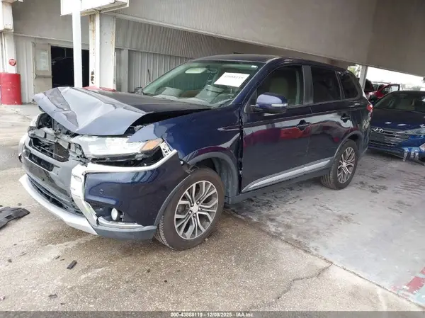 JA4AD3A34GZ044263 2016 MITSUBISHI OUTLANDER - Image 2