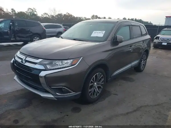 JA4AD3A34GZ048779 2016 MITSUBISHI OUTLANDER - Image 2