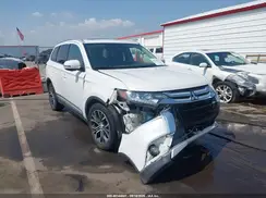 JA4AD3A34HZ012771 2017 MITSUBISHI OUTLANDER