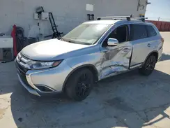 JA4AD3A34HZ013466 2017 MITSUBISHI OUTLANDER