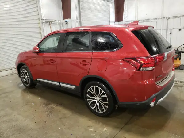 JA4AD3A34HZ015959 2017 MITSUBISHI OUTLANDER - Image 2