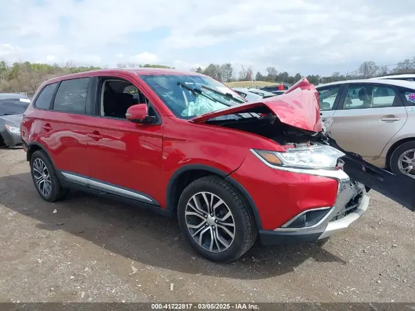 JA4AD3A34HZ031806 2017 MITSUBISHI OUTLANDER - Image 1