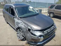JA4AD3A34HZ034608 2017 MITSUBISHI OUTLANDER
