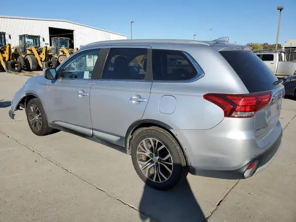 JA4AD3A34HZ041526 2017 MITSUBISHI OUTLANDER - Image 2