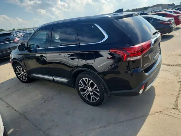JA4AD3A34HZ053787 2017 MITSUBISHI OUTLANDER - Image 2