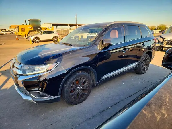 JA4AD3A34HZ060819 2017 MITSUBISHI OUTLANDER - Image 1