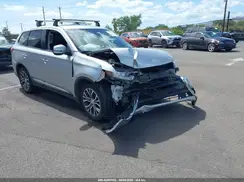 JA4AD3A34JZ016163 2018 MITSUBISHI OUTLANDER