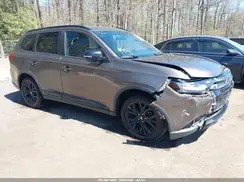 JA4AD3A34JZ018267 2018 MITSUBISHI OUTLANDER
