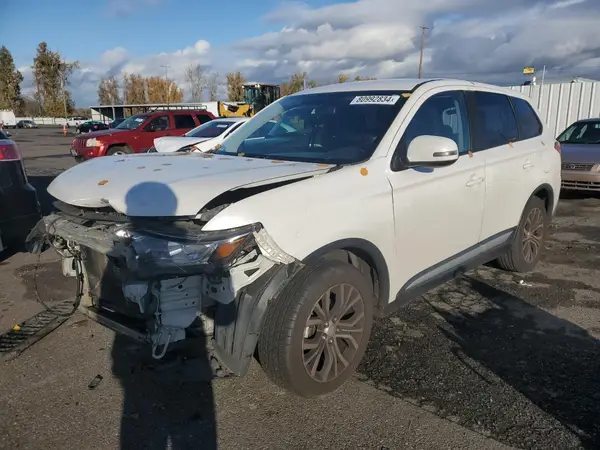 JA4AD3A34JZ023534 2018 MITSUBISHI OUTLANDER - Image 1