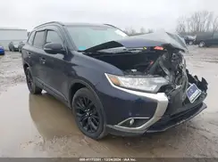 JA4AD3A34JZ030659 2018 MITSUBISHI OUTLANDER