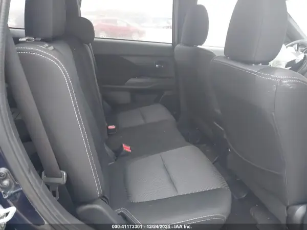 JA4AD3A34JZ030659 2018 MITSUBISHI OUTLANDER - Image 8