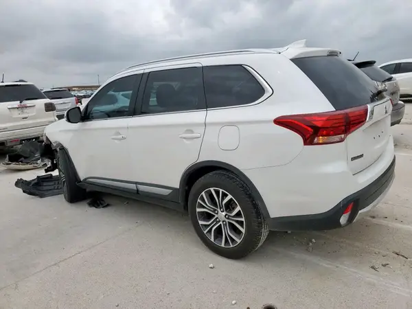 JA4AD3A34JZ045694 2018 MITSUBISHI OUTLANDER - Image 2