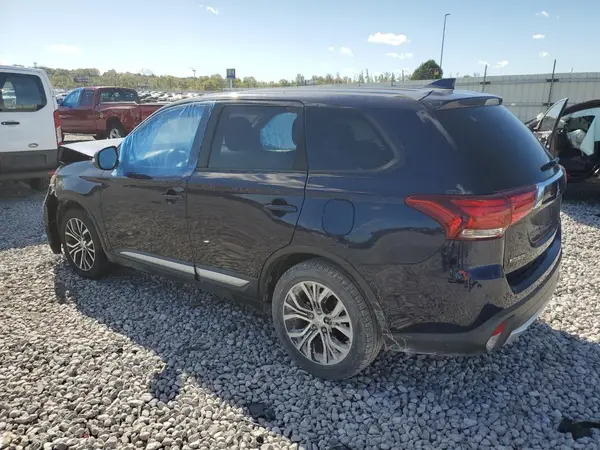 JA4AD3A34JZ051575 2018 MITSUBISHI OUTLANDER - Image 2
