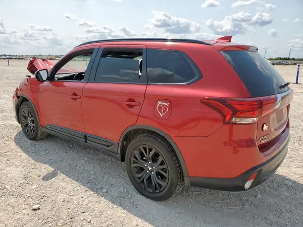 JA4AD3A34JZ067159 2018 MITSUBISHI OUTLANDER - Image 2