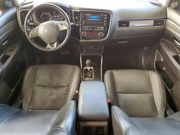 JA4AD3A34KJ001159 2019 MITSUBISHI OUTLANDER - Image 8