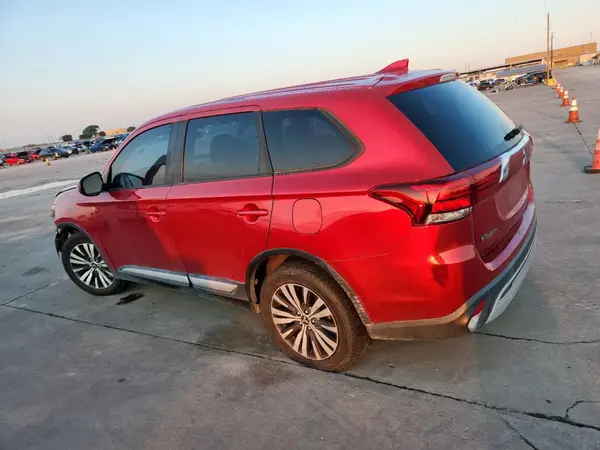 JA4AD3A34KZ007576 2019 MITSUBISHI OUTLANDER - Image 2