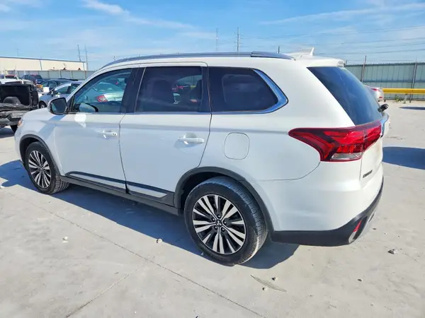 JA4AD3A34KZ007710 2019 MITSUBISHI OUTLANDER - Image 2