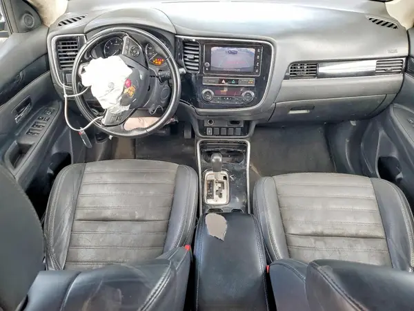 JA4AD3A34KZ020845 2019 MITSUBISHI OUTLANDER - Image 8