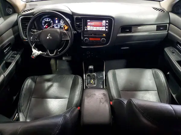 JA4AD3A34KZ023549 2019 MITSUBISHI OUTLANDER - Image 8