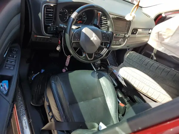 JA4AD3A34KZ026709 2019 MITSUBISHI OUTLANDER - Image 8