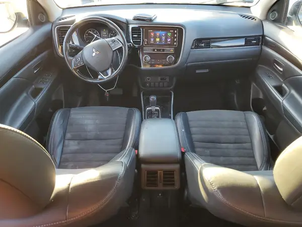 JA4AD3A34KZ043011 2019 MITSUBISHI OUTLANDER - Image 8